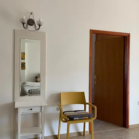 Apartment Slano 4744a