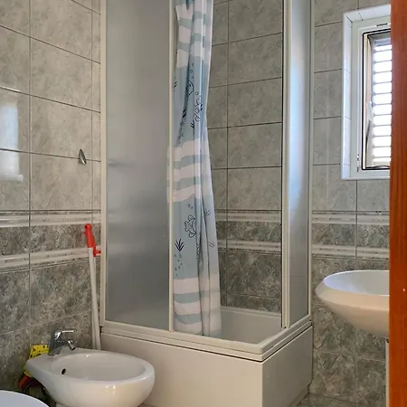 Διαμέρισμα Slano 4744a